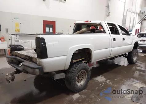 2005 Chevrolet Silverado Ls from USA, damaged, VIN 1GCHK23205F854805